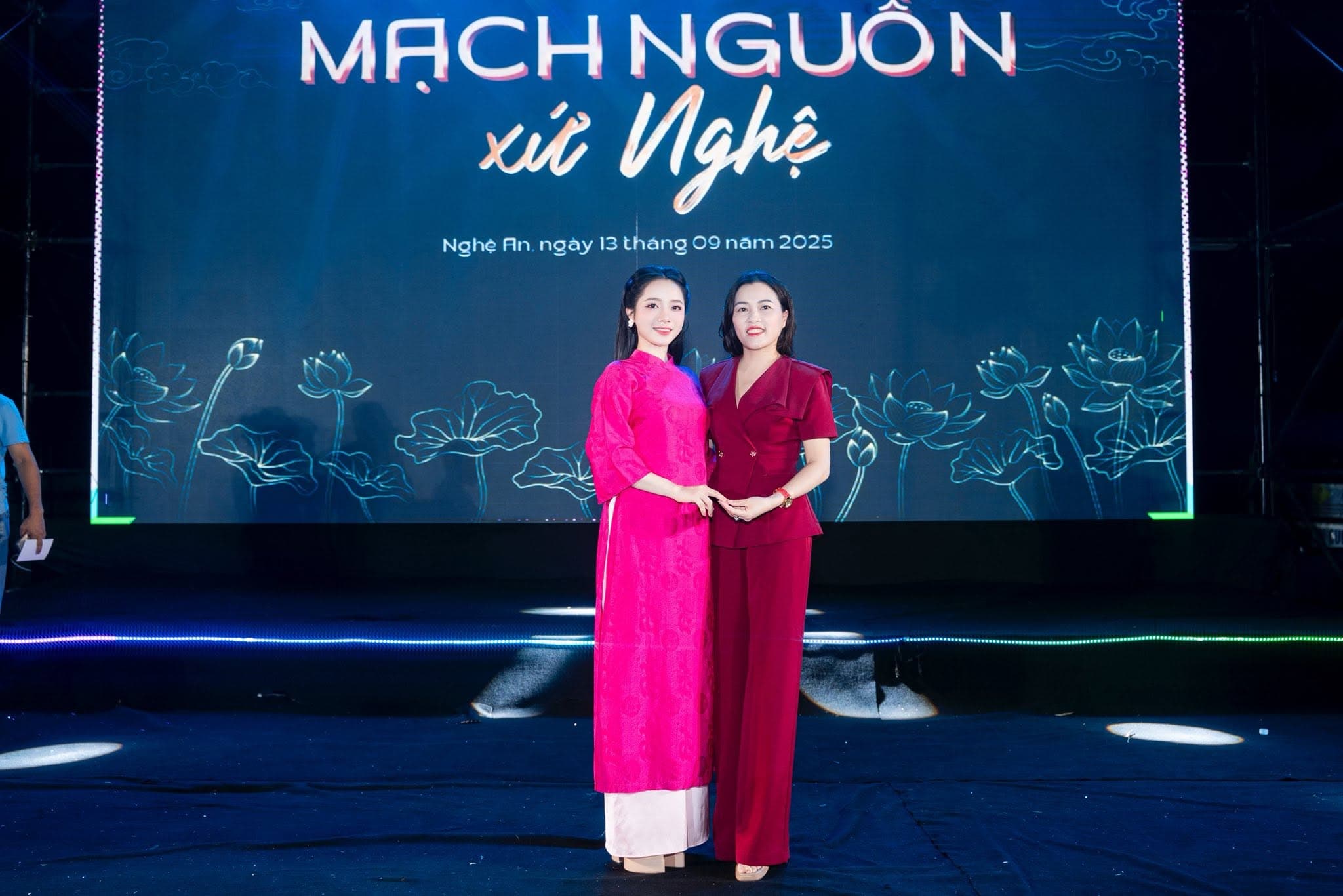Ảnh liveshow Mạch Nguồn Xứ Nghệ 14