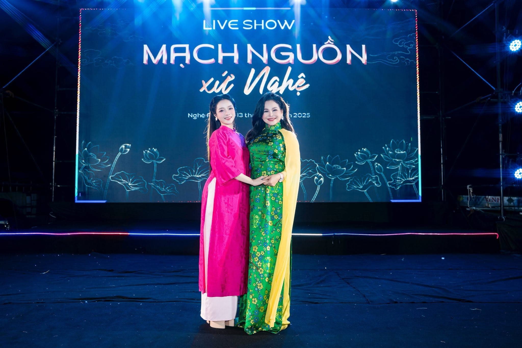 Ảnh liveshow Mạch Nguồn Xứ Nghệ 15