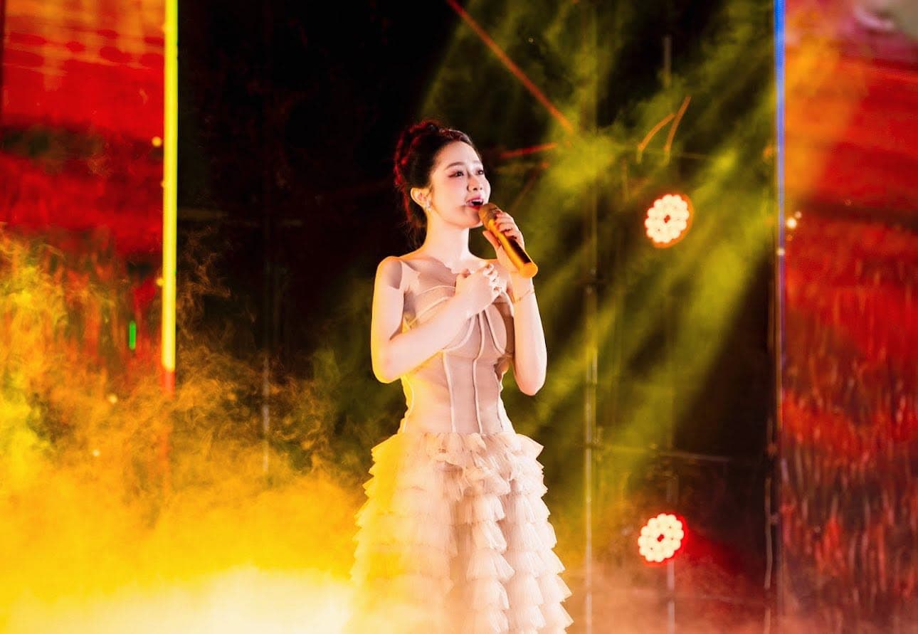 Ảnh liveshow Mạch Nguồn Xứ Nghệ 17